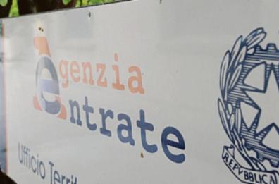 La lodevole incoerenza di far pagare gli ultimi senza risolvere il precariato