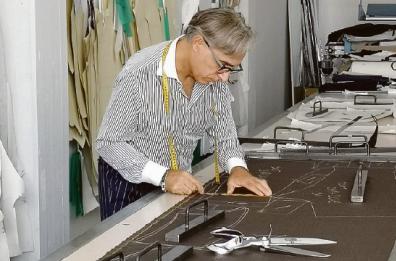 Un’accademia lucana di sartoria, il sogno del maestro Emilio Sasso 