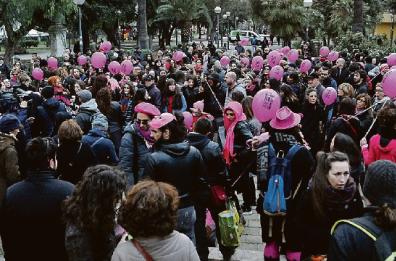 Sulla parità di genere l’Italia è indietro: l’educazione inizi in casa