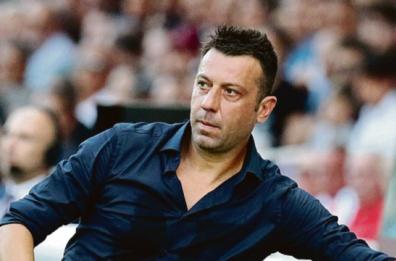 Calcio Lecce, D'Aversa «Coach Of The Month» di agosto