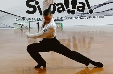 Cosimo, 16 anni, audioleso campione di danza sportiva: Molfetta orgogliosa di lui