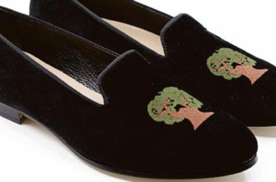 Un ulivo in dono a chi acquista le scarpe «salentine» create dalla designer giapponese