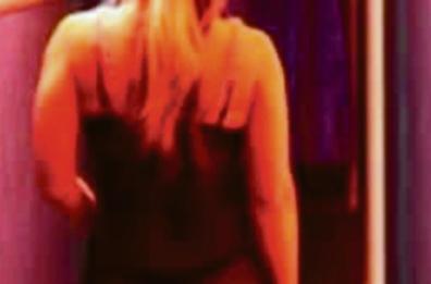 Prostituzione Escort denuncia il suo sfruttatore, ma dagli sms...