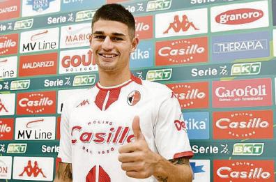 L’energia di Koutsoupias  pronta a contagiare i biancorossi: «Bari, vinciamo insieme»