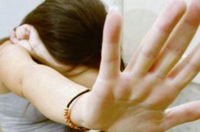 Taranto, abusi sessuali su una 13enne: «Il prete sapeva ma non parlò»