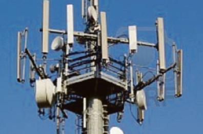 Lecce, il Tar boccia il mega traliccio:« Quell’antenna non s’ha da fare»