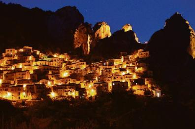 Castelmezzano regina dei social: è tra i borghi italiani più «instagrammabili»