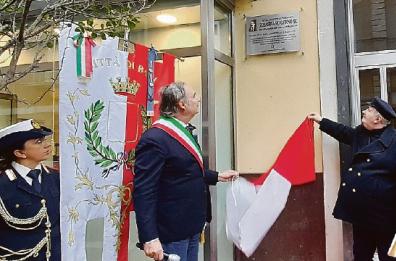 Bari, don Angelo Cassano lancia l’allarme: «Si fa finta di non vedere la mafia»