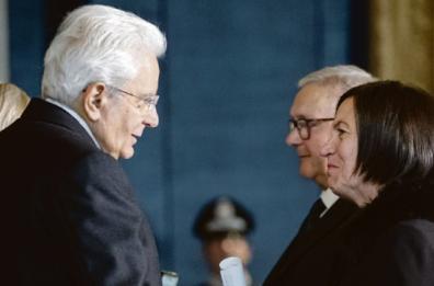 Taranto, onorificenze in memoria di due ex operai Ilva morti nel 2003