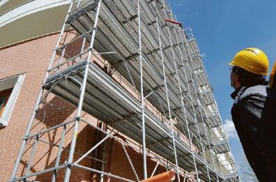 Cantieri senza lavoratori in Capitanata, a Foggia scatta l'sos appalti