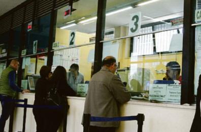 Foggia, troppi furti al Cup: dal 15 gennaio si paga solo con moneta elettronica