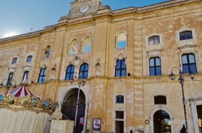 Biblioteca «Stigliani» per chi suona la campana