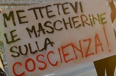 Bari, rivolta durante il lockdown: 75 carcerati verso il processo