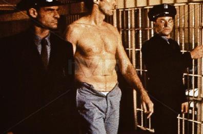 Un giovane Clint Eastwood maestro di evasione nel cult «Fuga da Alcatraz»