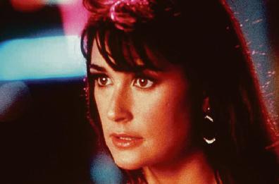 «Striptease», Demi Moore coinvolta in una feroce guerra legale e in un complesso intrigo politico