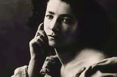 Sarah Bernhardt la prima «regina» della scena teatrale
