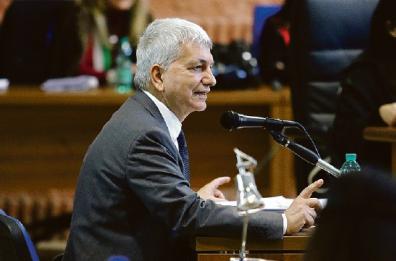 Processo Ilva, la difesa di Vendola: «L'appello va trasferito a Bari»