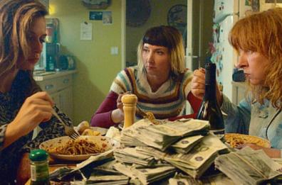 La fuga divertente di tre donne ribelli con un sacco di soldi