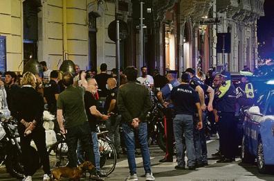 Mala movida a Bari, in arrivo la nuova ordinanza: «Posticipata di un'ora la chiusura dei locali». Nuove regole per l'asporto