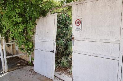 Trani, ex Lampara senza pace: incursione notturna dei vandali, altri danni dopo l’incendio di 2 mesi fa