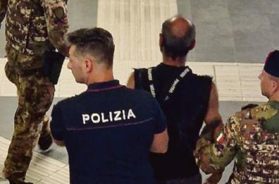 Bari, botte all’autista sul bus: la Polfer ferma l’aggressore