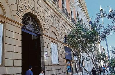 Bari, il giorno della Giunta. Strappo tra Laforgia e Leccese: «Mai discusso sulle deleghe»