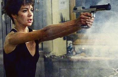 Anne Parillaud nei panni di &laquo;Nikita&raquo; Una giovane tossicodipendente diventer&agrave; killer per i servizi segreti
