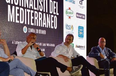 Casaleggio a Otranto: «5s finiti, alla politica serve l'AI»