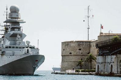 Marinaia perde le dita, due ufficiali a processo a Taranto