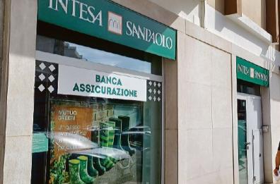 Conti spiati, quei 300 accessi su un imprenditore barese e i «non ricordo» del funzionario di Bitonto