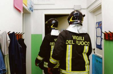 Puglia, scuole troppo «vecchie»: oltre il 70% è senza agibilità