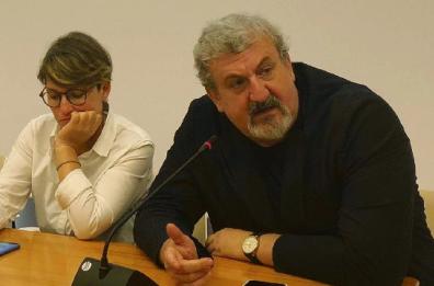 La Corte dei conti contro Emiliano: «Consulenza alla De Simone, c'è un danno erariale da 420mila euro». Il governatore pugliese: contratto legittimo