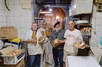 Bari dice addio al panificio Santa Teresa: «Lavoro troppo faticoso. Sono stanco, ora chiudo»
