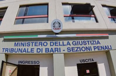 Bari, maxi frode con le fatture false: verifiche sulle 165 società coinvolte, pure quella dei fratelli di Emiliano
