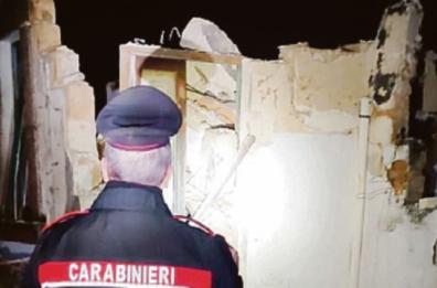 Crollo nel centro storico, paura a Soleto