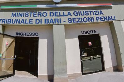 Bari, il complotto della droga: a giudizio il consigliere comunale Loprieno