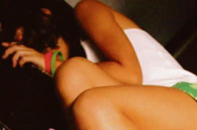 Lecce, ossessionato dalla gelosia, picchia e accusa la compagna di girare film porno: 2 anni e 2 mesi a un 35enne