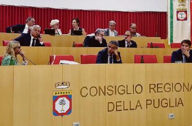 Corte dei Conti, nel mirino tre assessori di Emiliano. «Stea usò i portaborse per la campagna elettorale»