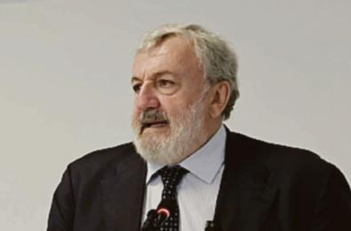 Dopo lo stop a Israele arrivano le minacce social a Emiliano: «Distruggiamo te e la Regione». Il presidente: «Non arretro»