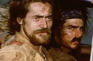 Tom Cruise reduce del Vietnam nel film «Nato il 4 luglio» capolavoro del regista Oliver Stone