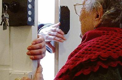 Bari, rapina anziana in casa fingendosi un carabiniere: condannato 19enne