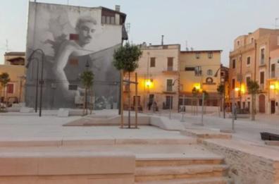 Quindicenne travolto in strada a Corato: è ancora grave in ospedale. Sgomento e rabbia in paese Quindicenne travolto in strada a Corato: è ancora grave in ospedale. Sgomento e rabbia in paese