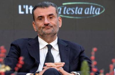 Sanità, Decaro attacca le Regioni del Nord: «Con le pre-intese sull'Autonomia aumenterà il divario» Sanità, Decaro attacca le Regioni del Nord: «Con le pre-intese sull'Autonomia aumenterà il divario»