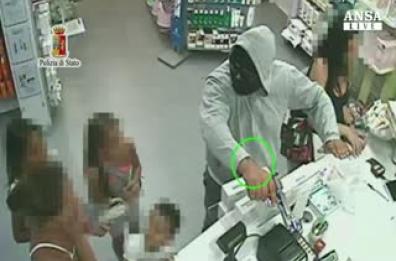 Sette rapine in farmacie 
in 15 giorni: due arresti 