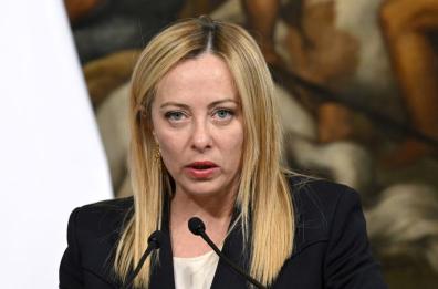 Meloni: «Il G7 italiano si terrà dopo metà giugno in Puglia nel 2024 La sede? Ve la dico la prossima volta». Emiliano ringrazia la premier. Fitto: «Puglia ruolo centrale nel Mediterraneo»