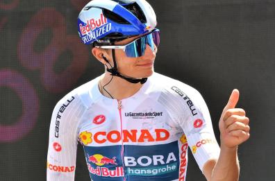 Pellizzari vince la 17esima tappa della Vuelta, Vingegaard leader