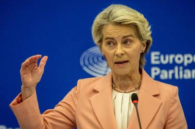 7 ottobre, von der Leyen “Lavoriamo instancabilmente per la pace”
