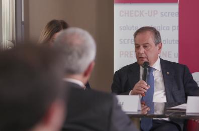 Antibiotico-resistenza, i medici lanciano l'allarme
