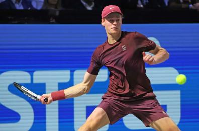 Sinner accede alle semifinali dell’Atp 500 di Vienna Sinner accede alle semifinali dell’Atp 500 di Vienna