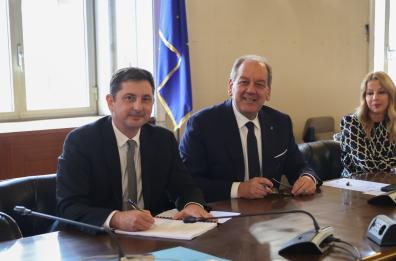 Intesa tra Jti e Ministero dell’Agricoltura per la filiera tabacchicola Intesa tra Jti e Ministero dell’Agricoltura per la filiera tabacchicola